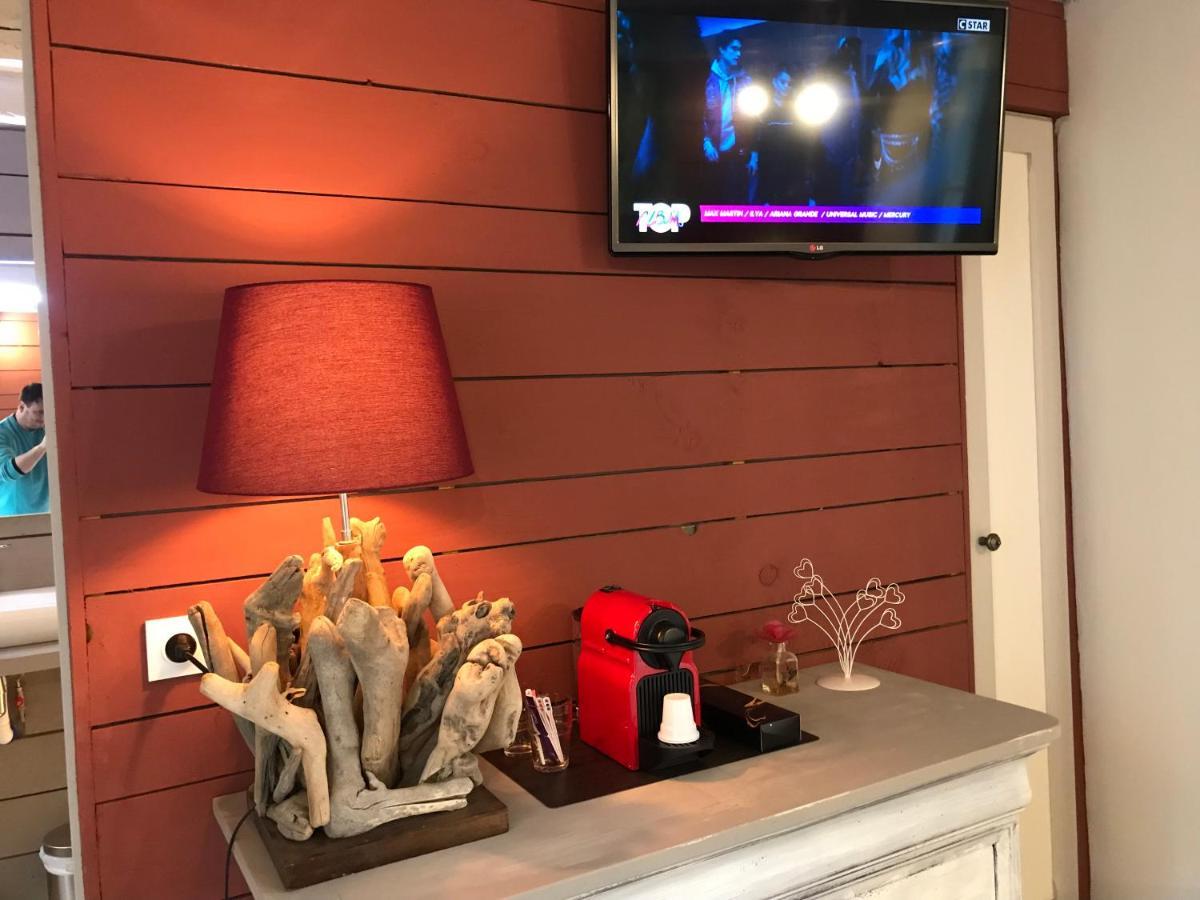 La Taniere Des Ours Bed & Breakfast Chaumont-sur-Tharonne Luaran gambar